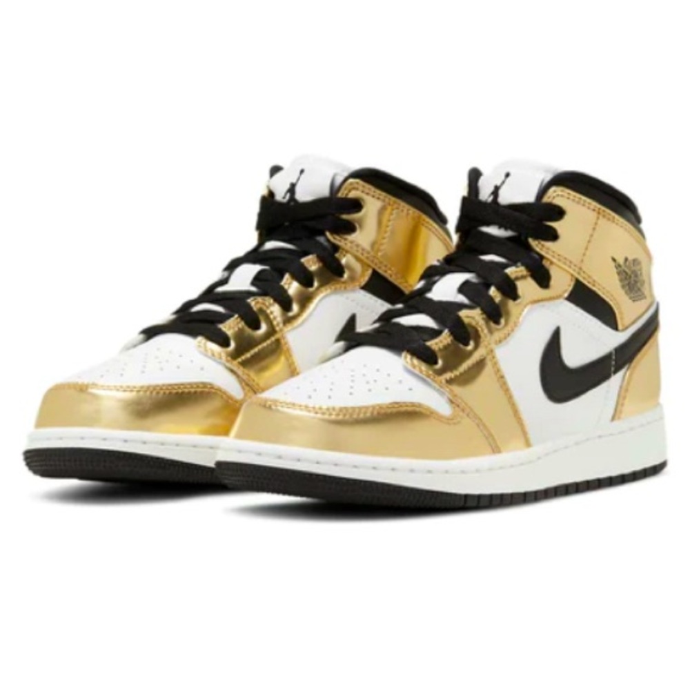 Air Jordan 1 Mid SE 'Metallic Gold and White Sneakers